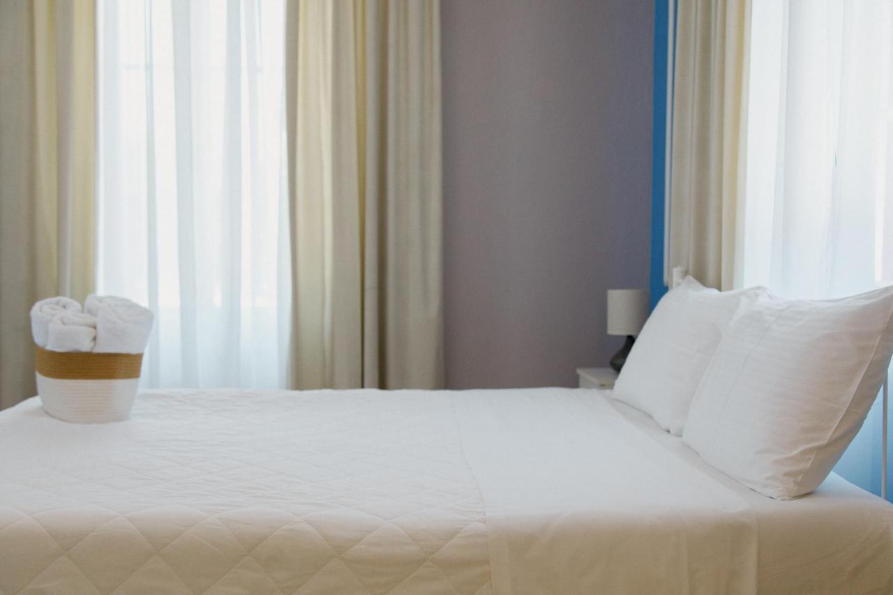 Rooms In Yard Corinth Екстериор снимка